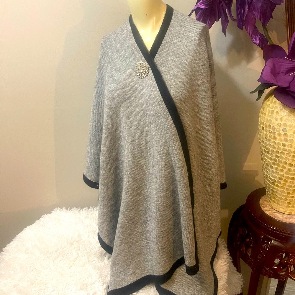 Women’s “Mustard Seed” poncho